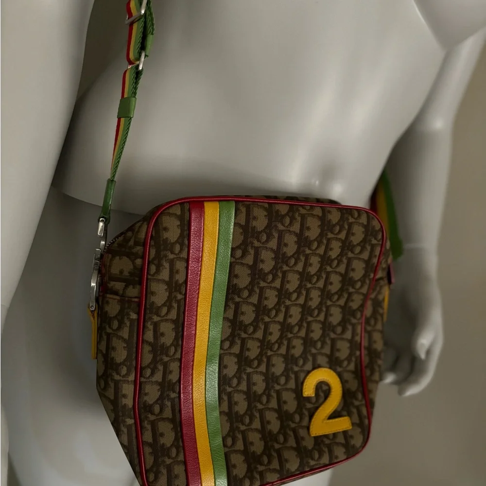 Dior Rasta - Picture 3 of 12